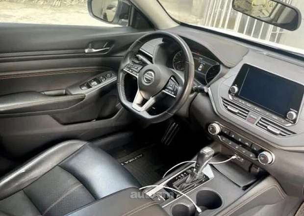 Nissan Altima 2019 — լուսանկար 6
