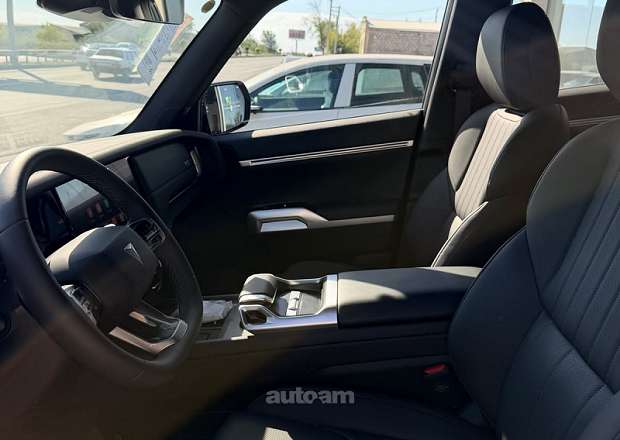 Changan Deepal G318