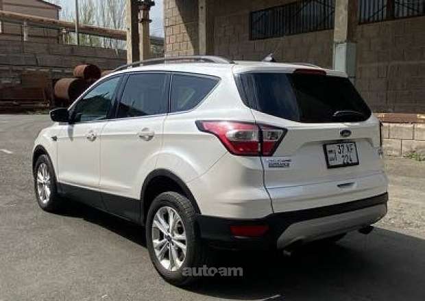 Ford Escape 2018 — photo 5
