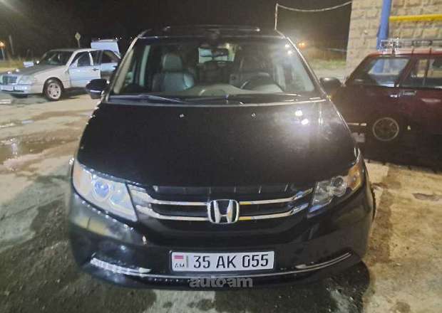 Honda Odyssey 2016 — լուսանկար 2