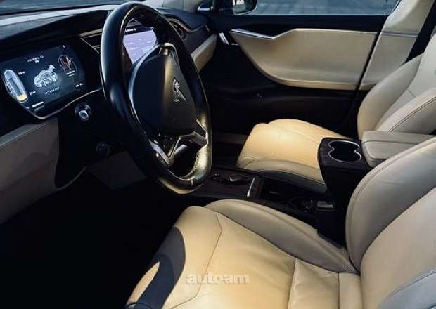 Tesla Model S 2017 — фото 12