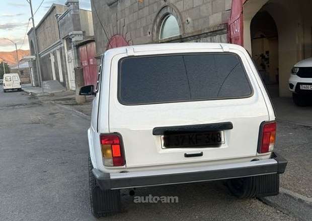 VAZ (Lada) 2121 NIVA (4x4) 2005 — photo 6