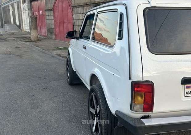VAZ (Lada) 2121 NIVA (4x4) 2005 — photo 5