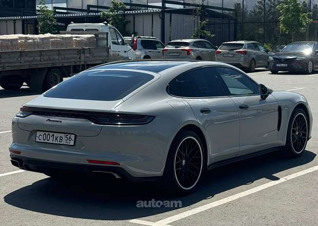 Porsche Panamera 2021 — լուսանկար 4
