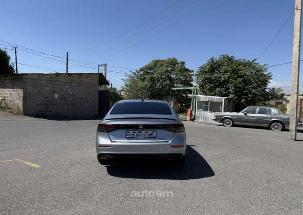 Honda Accord 2023 — լուսանկար 4