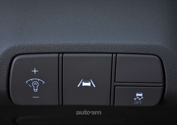 Hyundai Elantra 2021 — լուսանկար 9