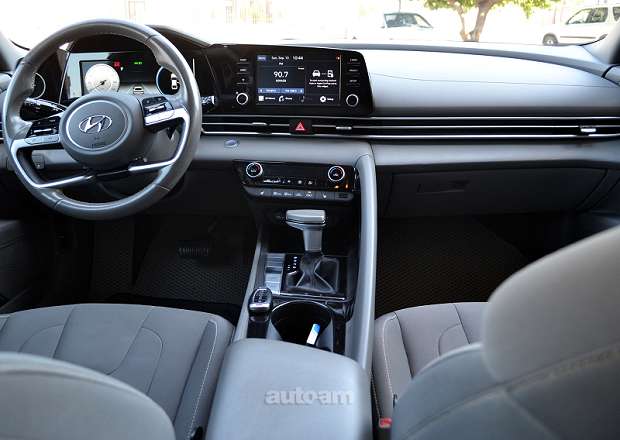 Hyundai Elantra 2021 — լուսանկար 7
