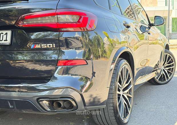 BMW X5 M 2023 — լուսանկար 11
