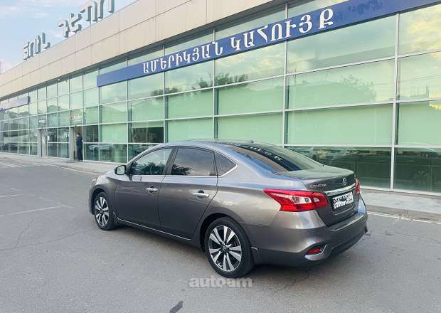 Nissan Sentra 2019 — լուսանկար 7