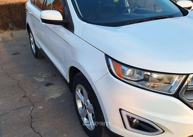 Ford Edge 2018 — photo 3