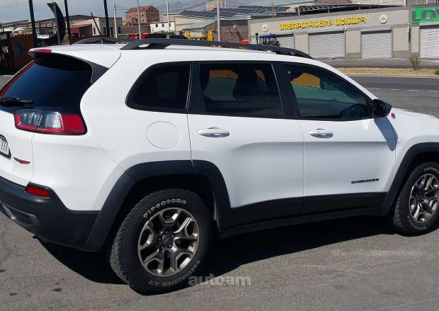 Jeep Cherokee 2020 — фото 6