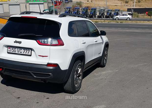 Jeep Cherokee 2020 — фото 7