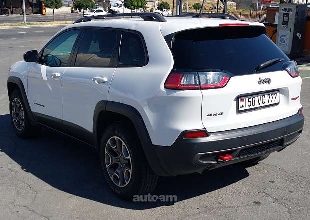 Jeep Cherokee 2020 — фото 9