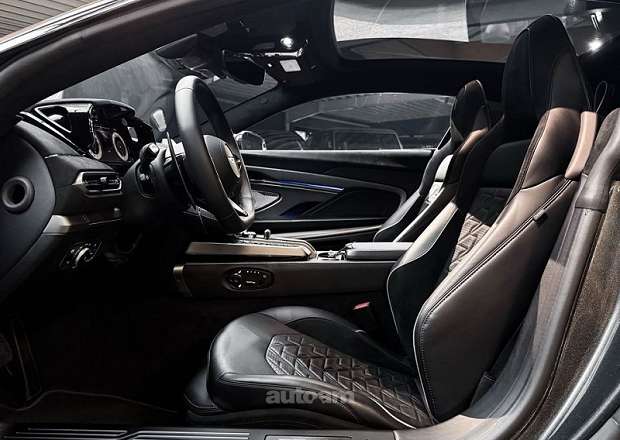 Aston Martin Vanguish