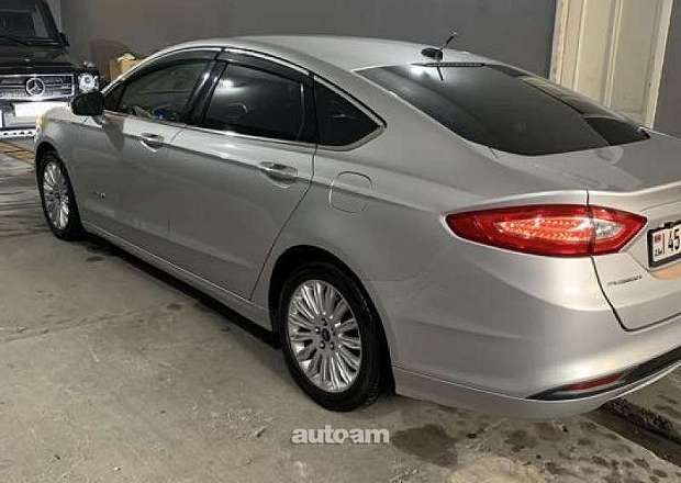 Ford Fusion 2013 — լուսանկար 7