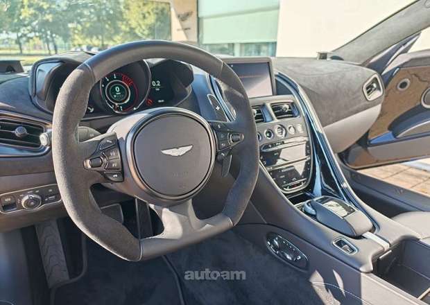 Aston Martin DB