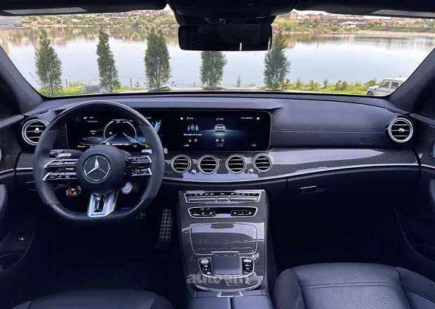 Mercedes-Benz E 53 AMG 2022 — լուսանկար 2