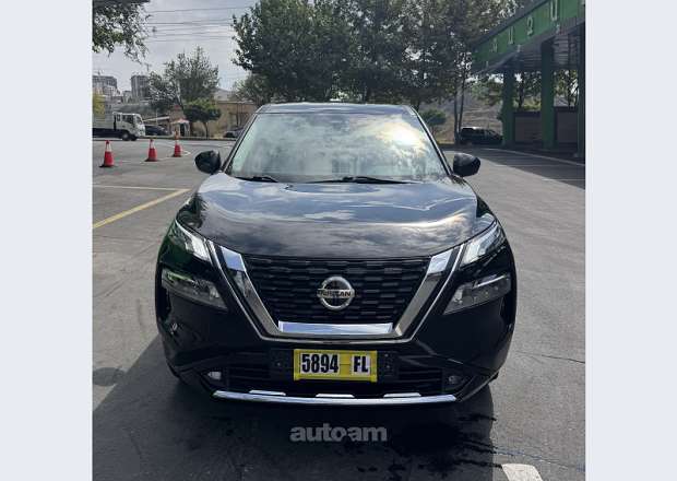 Nissan Rogue 2021 — լուսանկար 1