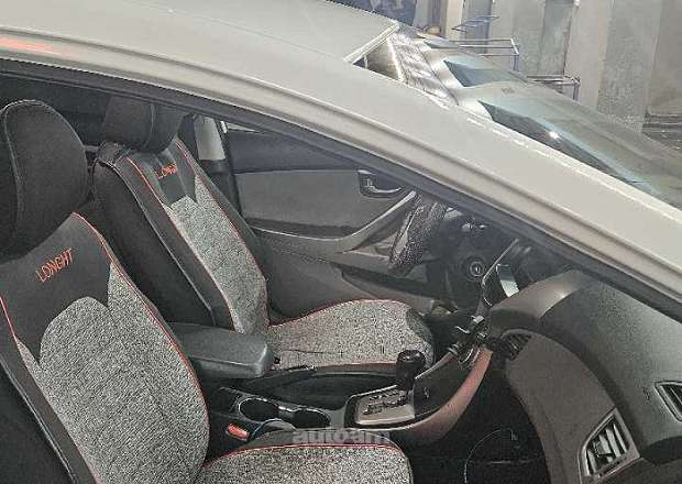 Hyundai Elantra 2013 — լուսանկար 8