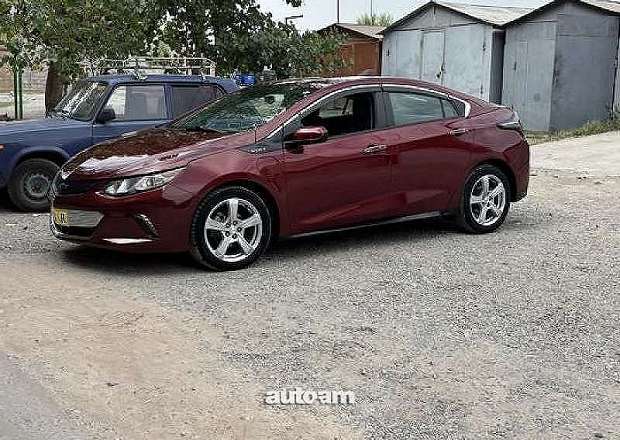 Chevrolet Volt 2017 — լուսանկար 1