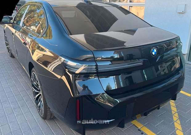 BMW 740