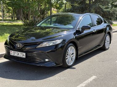 Toyota Camry  2020 