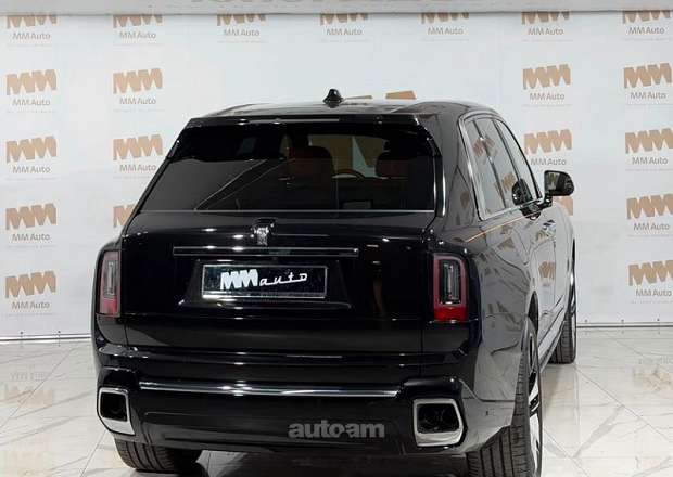 Rolls Royce Cullinan