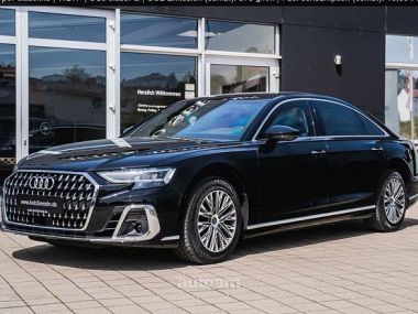 Audi A8  2025 