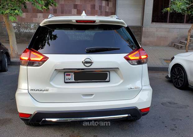 Nissan Rogue 2017 — photo 4