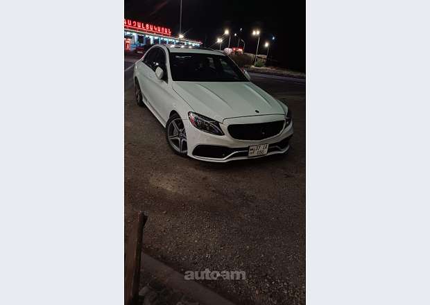 Mercedes-Benz C 300