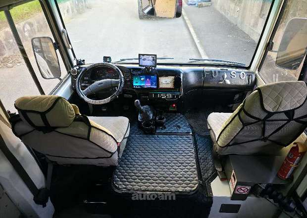 Mitsubishi Fuso Rosa