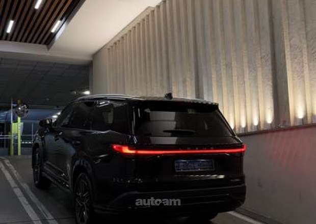 Lexus TX 2023 — լուսանկար 2