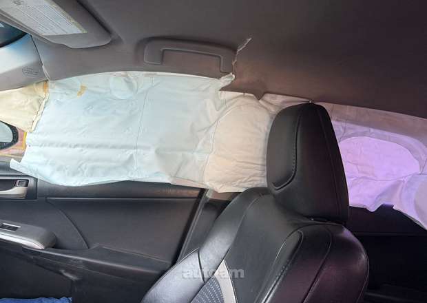 Toyota Camry 2012 — photo 9
