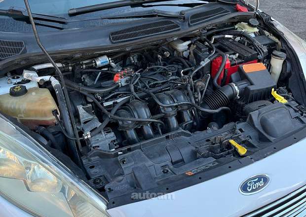 Ford Fiesta 2017 — լուսանկար 9
