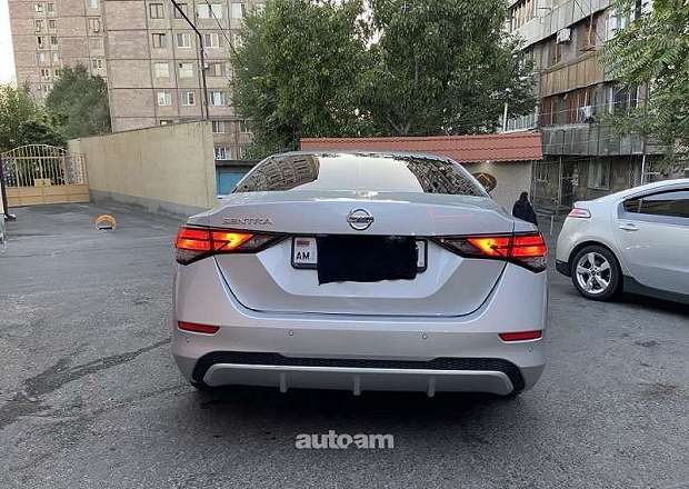 Nissan Sentra 2020 — լուսանկար 2