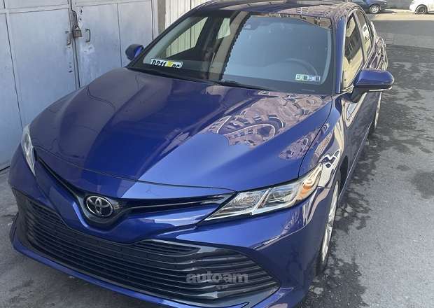 Toyota Camry 2018 — photo 3