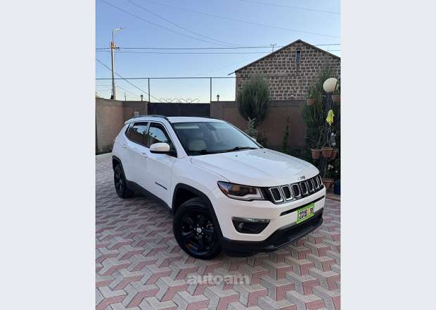 Jeep Compass 2020 — фото 11