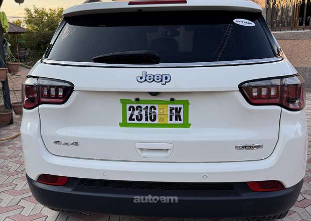 Jeep Compass 2020 — фото 9