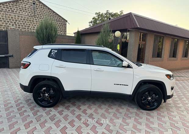 Jeep Compass 2020 — фото 4