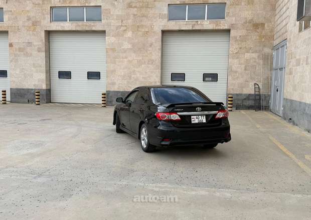 Toyota Corolla 2012 — լուսանկար 12