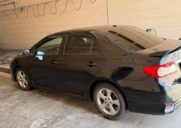 Toyota Corolla 2012 — լուսանկար 9