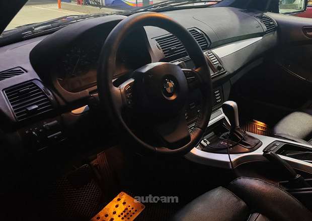 BMW X5 2004 — լուսանկար 7