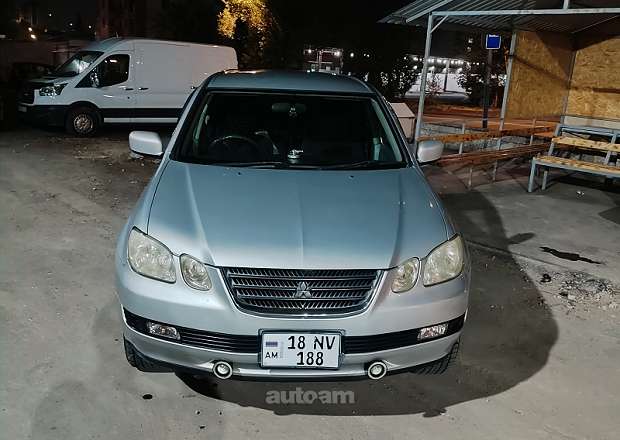 Mitsubishi Airtrek 2001 — լուսանկար 1