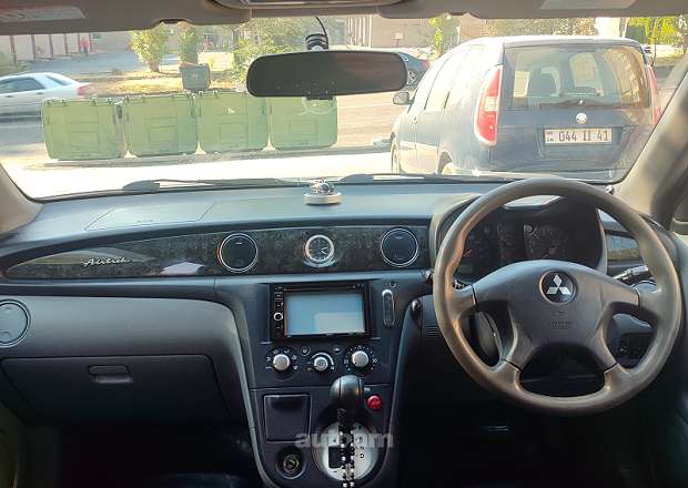 Mitsubishi Airtrek 2001 — լուսանկար 3