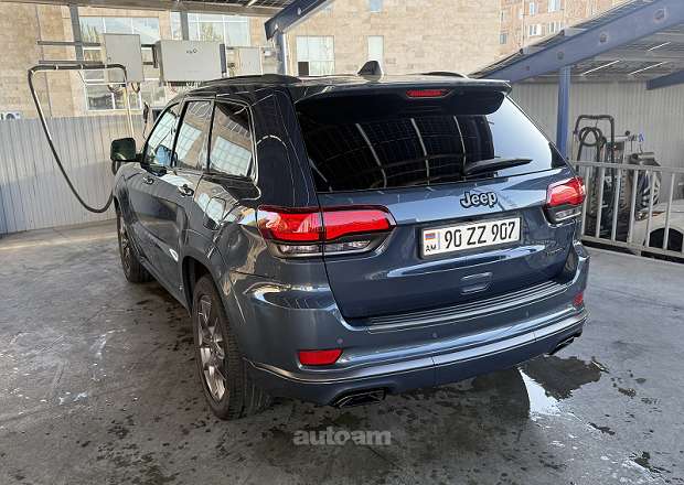 Jeep Grand Cherokee 2020 — լուսանկար 6