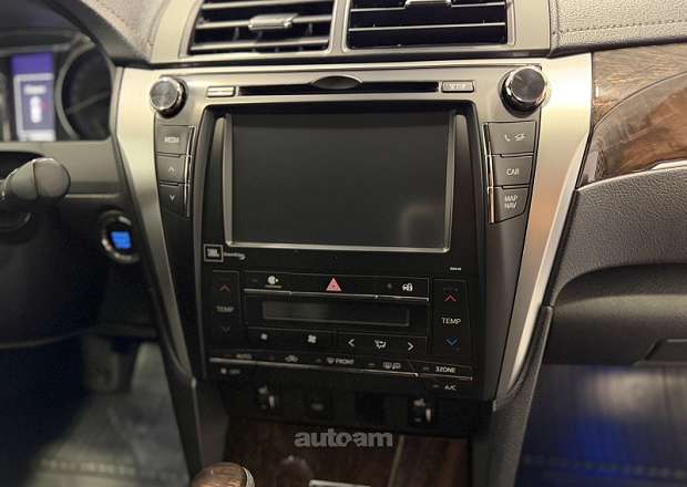 Toyota Camry 2016 — լուսանկար 9