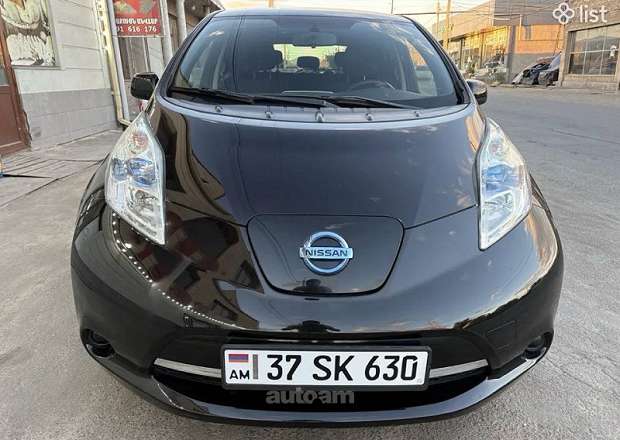 Nissan Leaf 2012 — լուսանկար 6