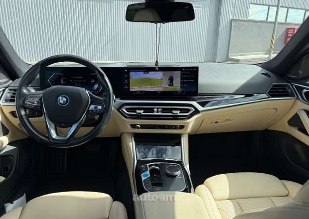 BMW i4 2023 — фото 5