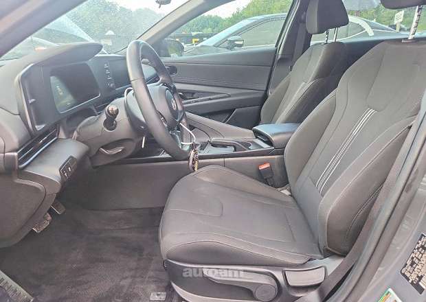 Hyundai Elantra 2024 — լուսանկար 7