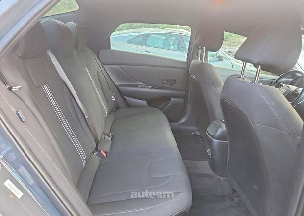Hyundai Elantra 2024 — լուսանկար 8